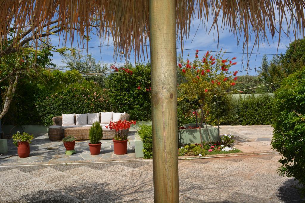 Varkiza'S Cottages Bagian luar foto