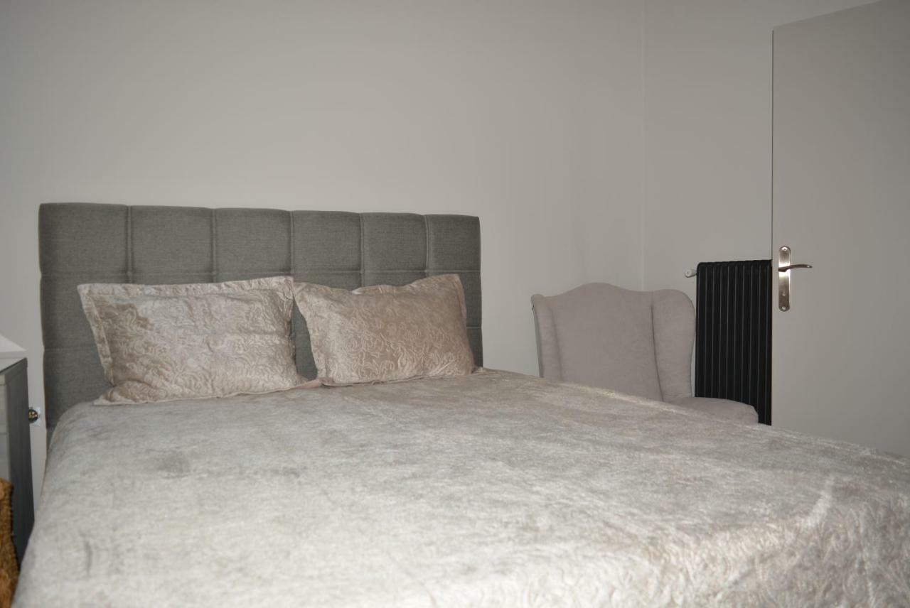 Varkiza'S Cottages Bagian luar foto