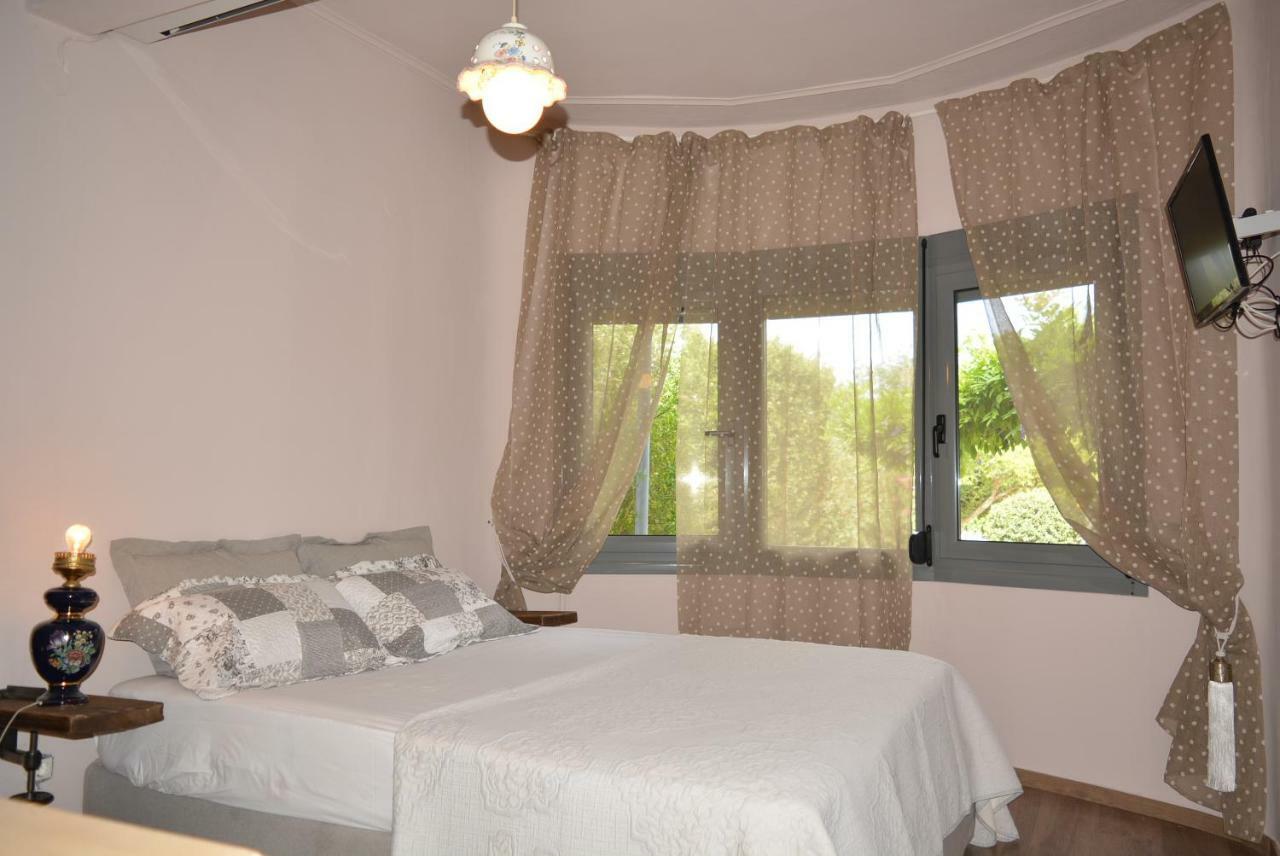 Varkiza'S Cottages Bagian luar foto