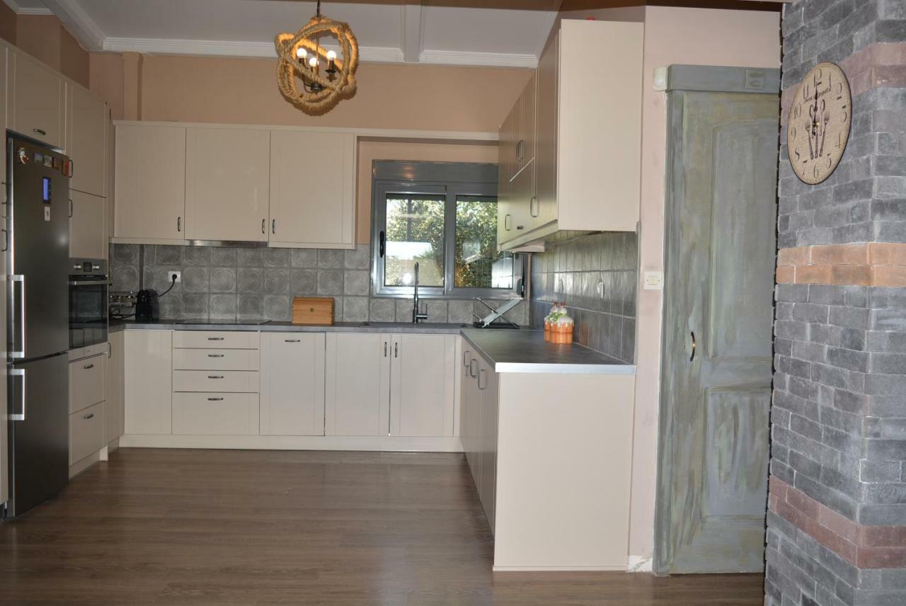 Varkiza'S Cottages Bagian luar foto