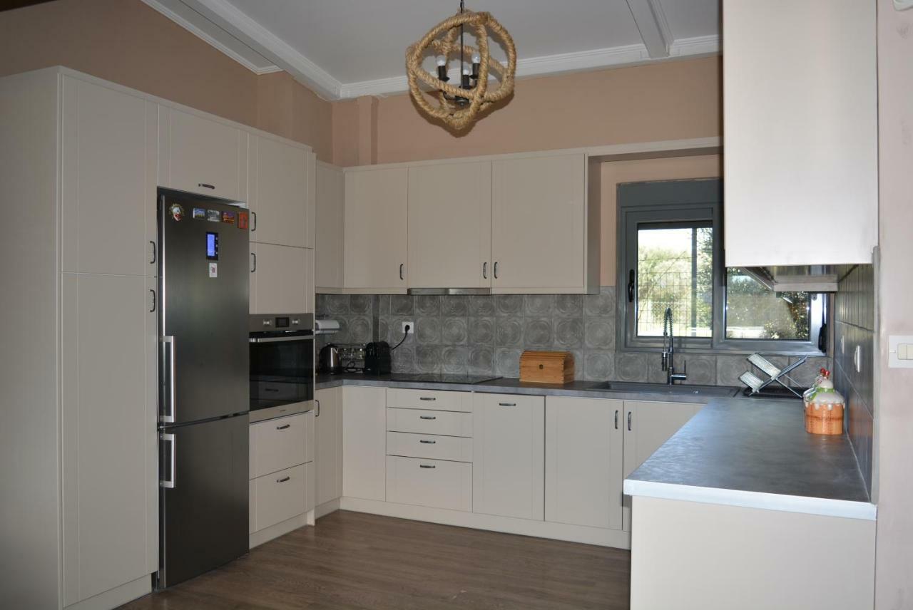 Varkiza'S Cottages Bagian luar foto
